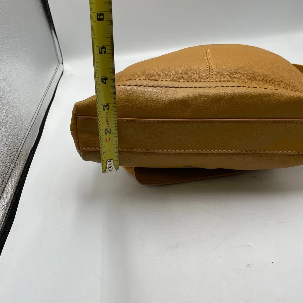 The Sak sak bag